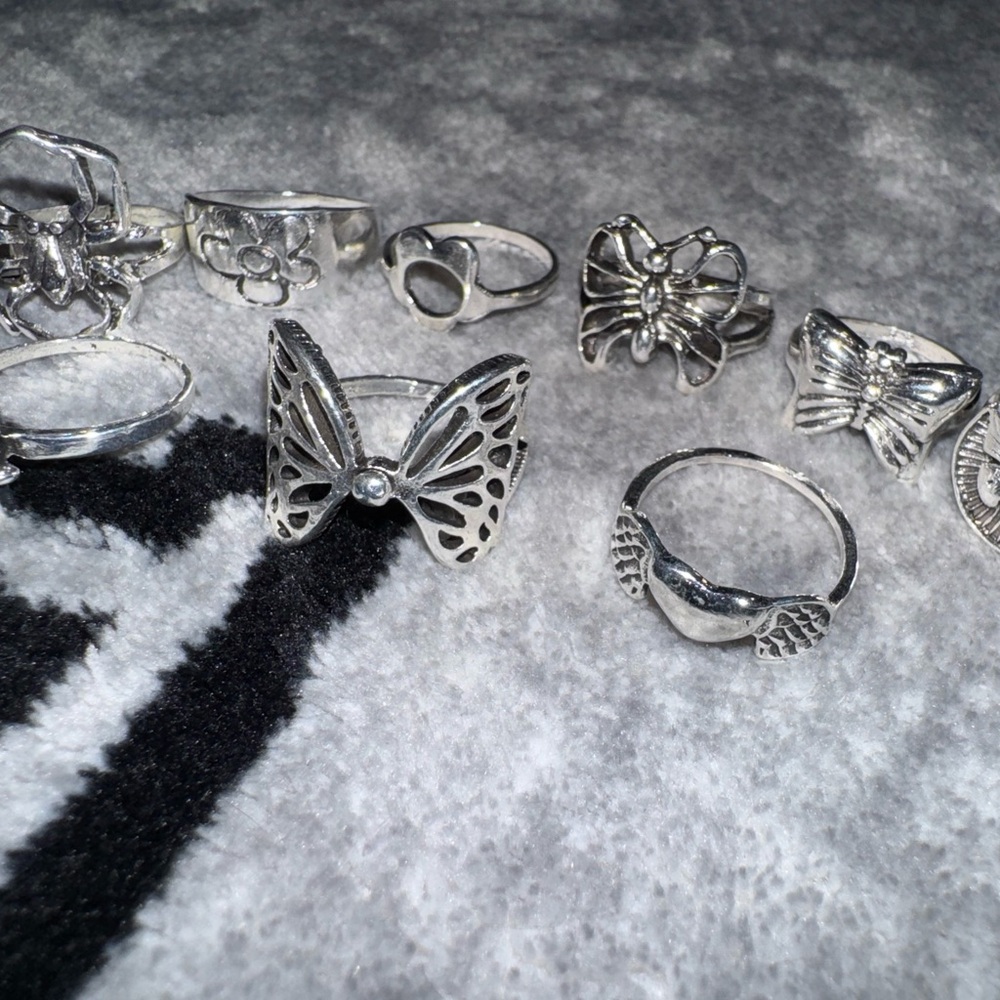 Elegant Silver Ring Set